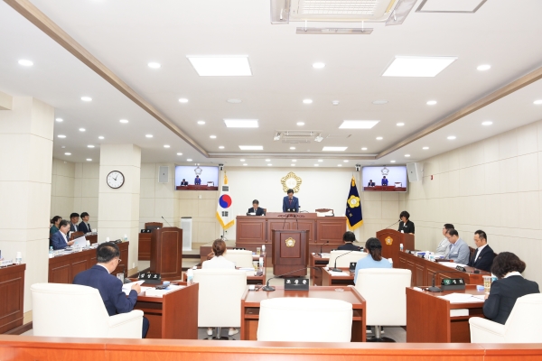 영덕군의회, 제325회 임시회 개회