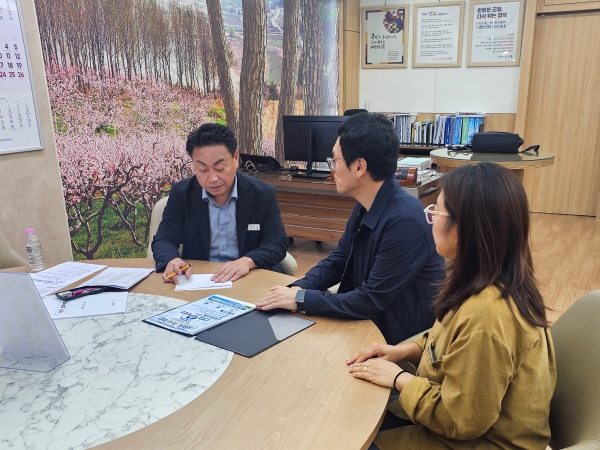 영덕군청 공무원노조, 군수에게 제도개선안 제안 